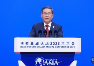 西部機(jī)場集團(tuán)領(lǐng)導(dǎo)引領(lǐng)變革，鑄就自信與成就新篇章