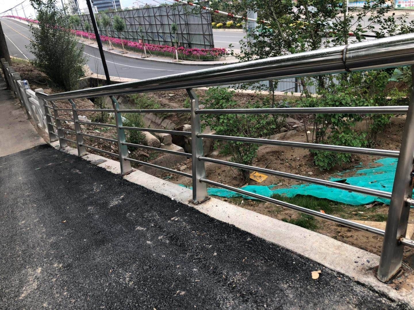 660678王中王免費(fèi)提供護(hù)欄,現(xiàn)況評判解釋說法_WWF83.403設(shè)計(jì)師版