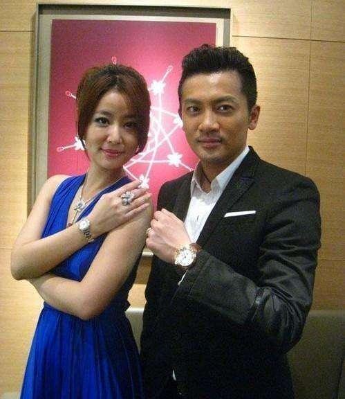 蘇有朋女友最新動態(tài)曝光，甜蜜戀情再添新篇章???