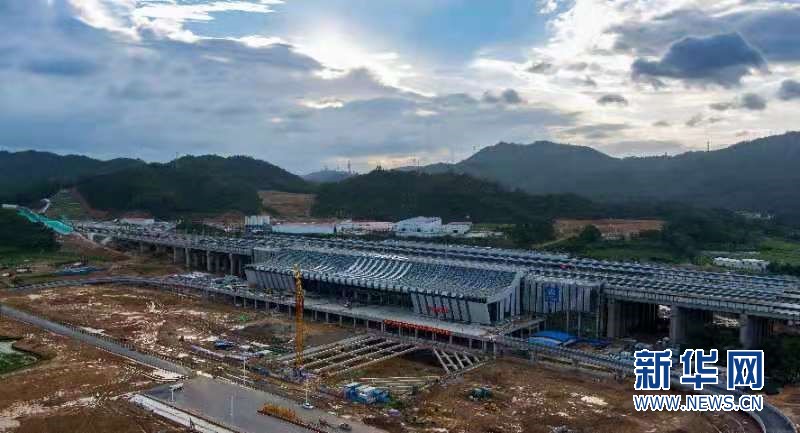 贛深高鐵施工進展、挑戰(zhàn)全方位解讀，最新消息速遞