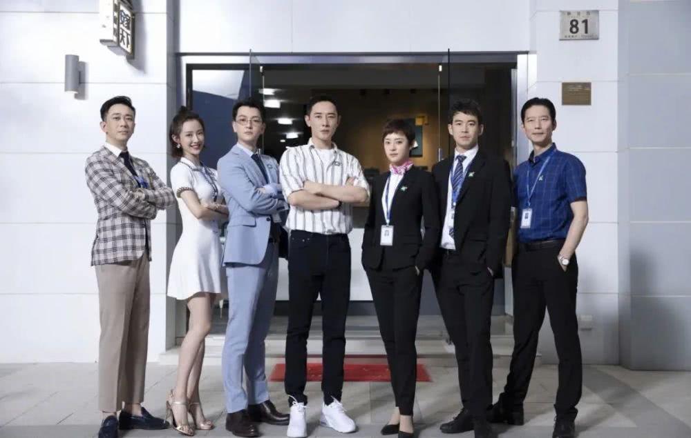 靳東最新電視劇作品，演技魅力一覽，熱門劇集深度解析