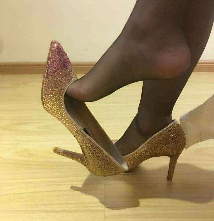 武漢足絲科技重塑生活，足尖上的未來已來臨！