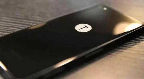 錘子手機(jī)最新狀況,錘子手機(jī)最新狀況，小巷深處的科技秘境