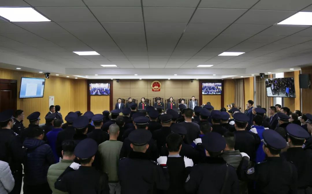 閆現(xiàn)攀最新動態(tài)，探索前沿科技，引領(lǐng)未來發(fā)展