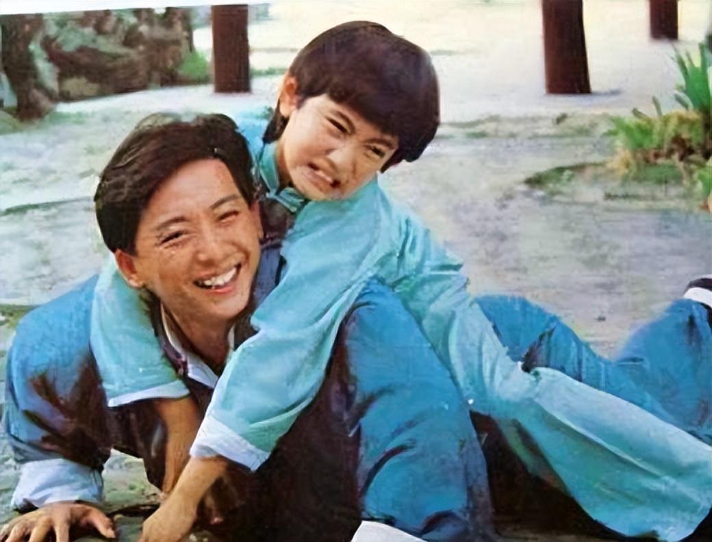 草婚社區(qū)最新,草婚社區(qū)最新，溫馨日常的趣事與情感紐帶