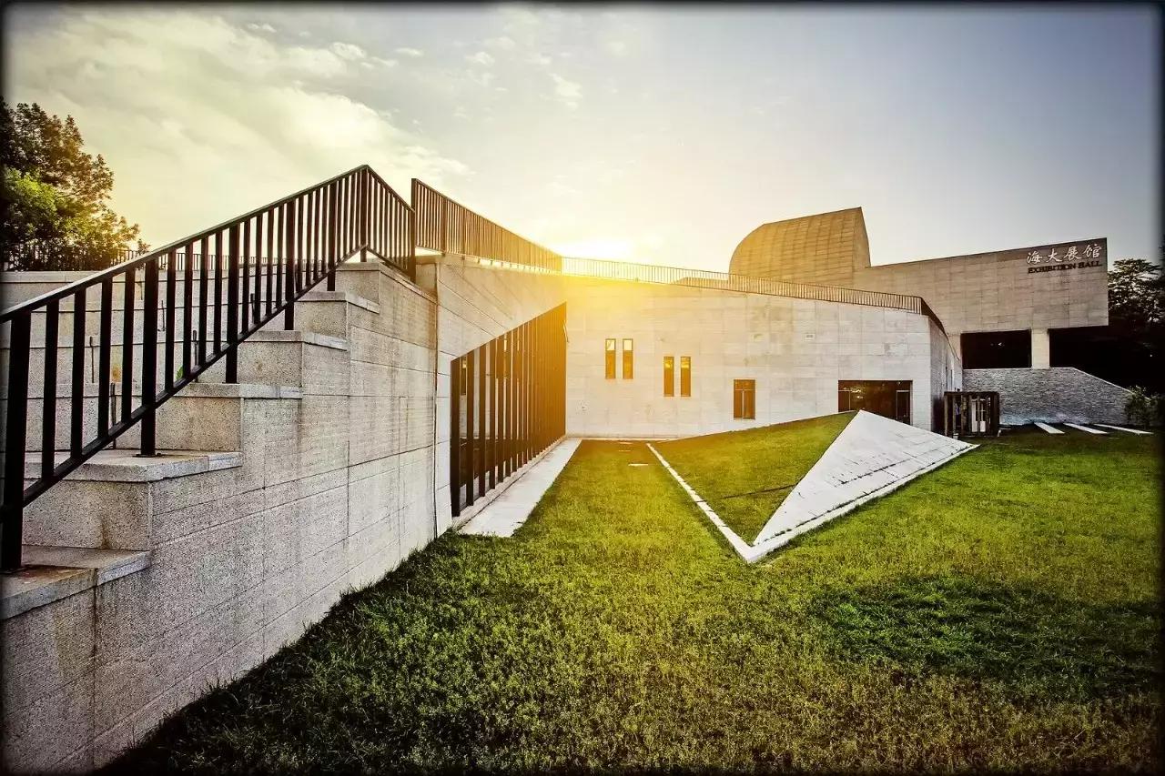 世界最新排名高校，科技巨擘的搖籃，未來教育革新之旅