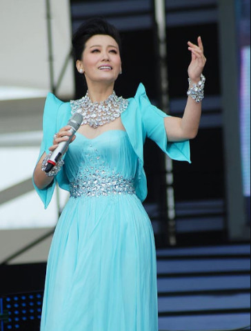 譚晶的最新,譚晶的最新動態(tài)，音樂旅程的新篇章