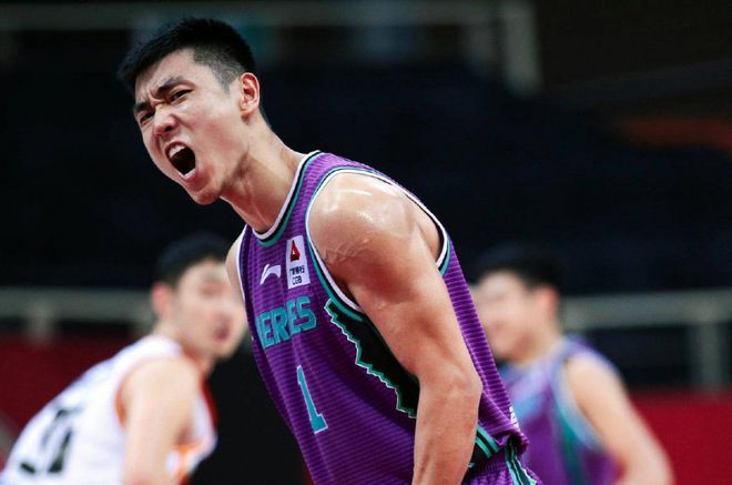 高詩(shī)巖最新動(dòng)態(tài)，籃球新星閃耀賽場(chǎng)，影響力持續(xù)擴(kuò)大