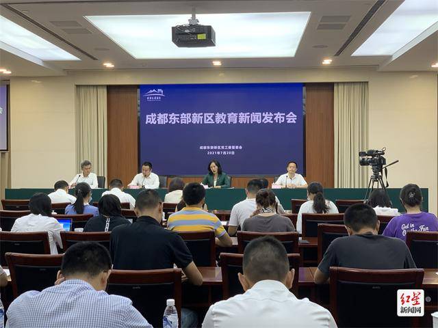 韋立處長揭秘，小巷中的秘密美食天堂最新發(fā)現(xiàn)與全文概述