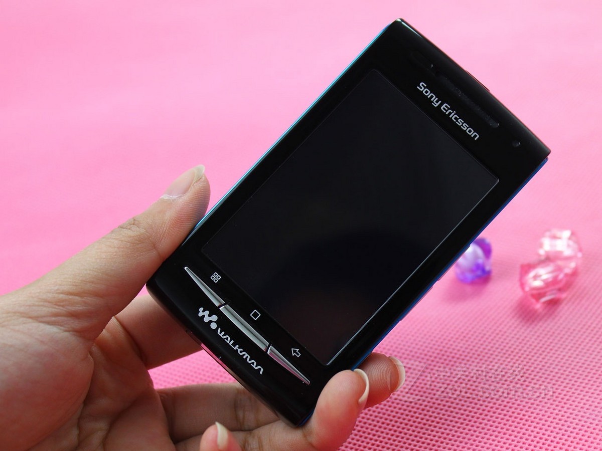 索尼愛立信新款手機，開啟自然美景探索之旅