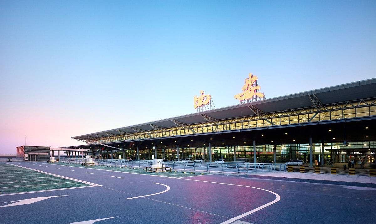 西安咸陽(yáng)機(jī)場(chǎng)最新招聘情況解析與觀(guān)點(diǎn)論述