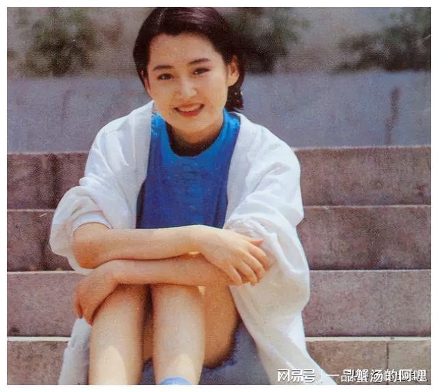 重磅推出，演員楊青科技新品，引領(lǐng)未來(lái)生活新潮流！