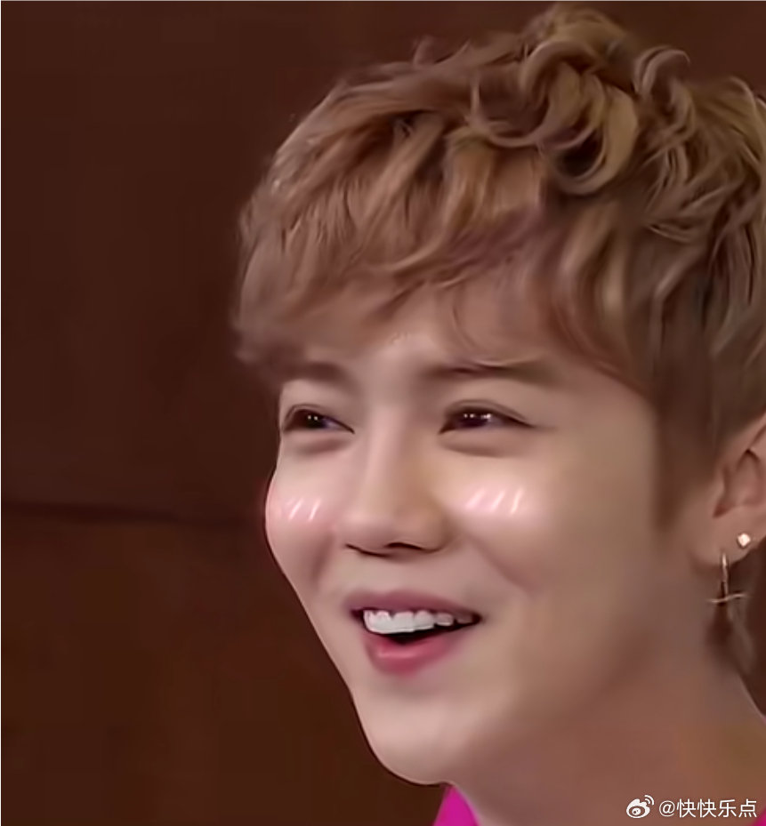 鹿晗最新消息動(dòng)態(tài)，城市音符與友情旋律的碰撞