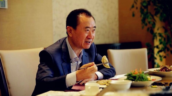 王健林引領(lǐng)科技革新，重塑生活體驗，科技巨擘展望未來新篇章