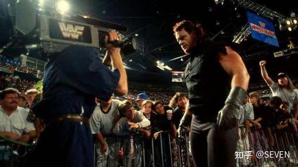 WWE送葬者賽場(chǎng)傳奇再現(xiàn)，最新比賽精彩紛呈