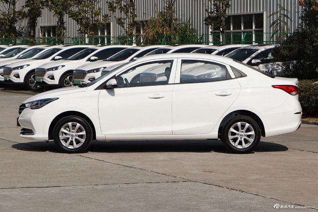 時代變遷中的矚目焦點(diǎn)，最新悅翔報價匯總