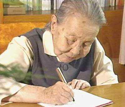 科技新品重塑視界，最新真實吐血照片分享