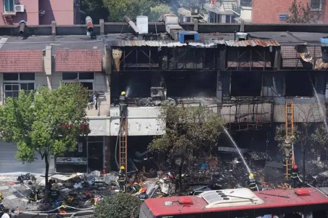 杭州爆炸事件最新圖片，溫馨日常小故事回顧