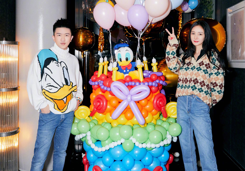 最新生日?qǐng)D片分享，小巷深處的特色小店，生日探索之旅啟程！