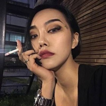 最新美女紋身圖案，時尚潮流中的個性表達(dá)