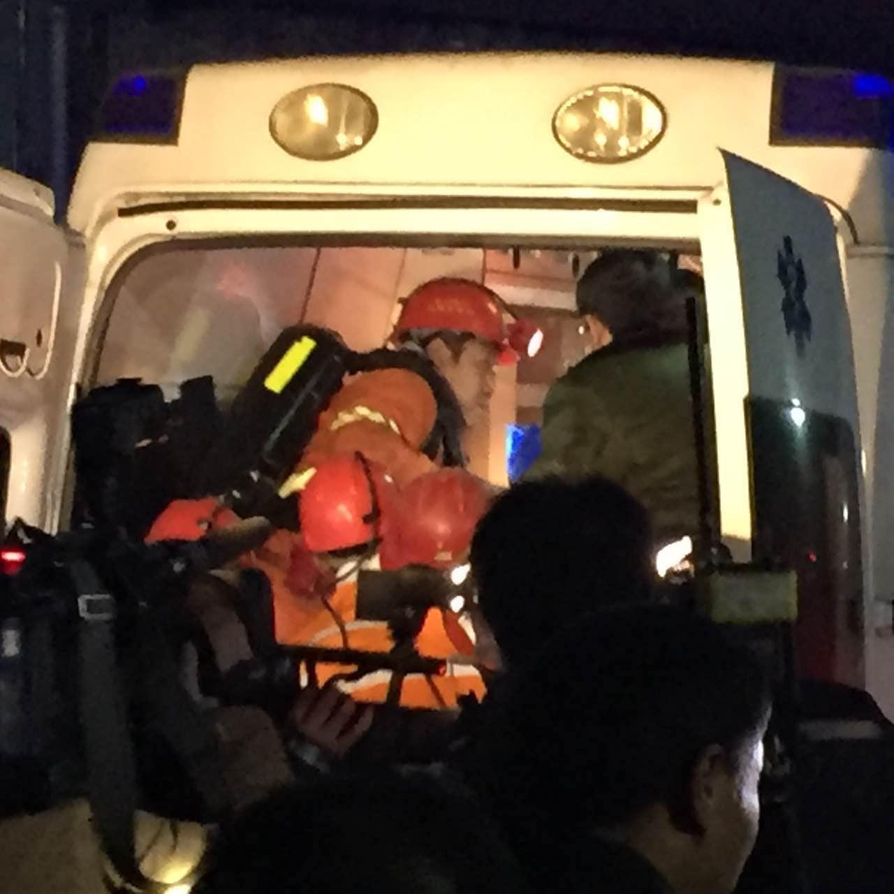 擔(dān)水溝最新動(dòng)態(tài)，變化中的力量與自信成就感的展現(xiàn)