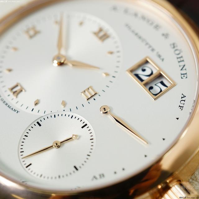 朗格最新公價揭曉，鐘表界的璀璨明珠閃耀時刻