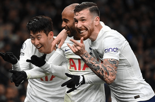 英超熱刺最新排名，探尋自然美景之旅，尋找內(nèi)心的寧?kù)o與平和。