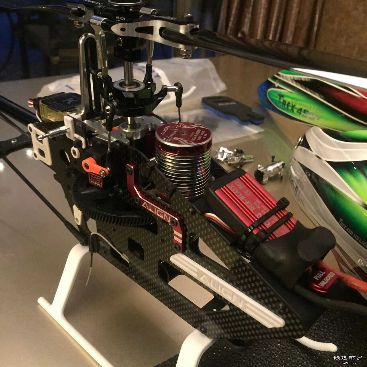 亞拓最新款科技巨擘，引領時代先鋒